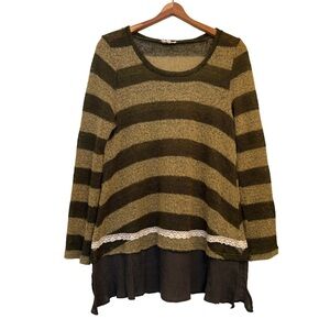 Easel Olive and Tan Knit Sweater size Small